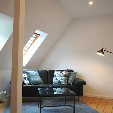 Apartmán Marktplatz Apartments- 7 Personen- 2 Kuechen- 2 Baeder- Waschmaschine- Parkplatz *