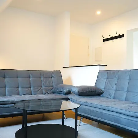 Marktplatz Apartments- 7 Personen- 2 Kuechen- 2 Baeder- Waschmaschine- Parkplatz Appartement *