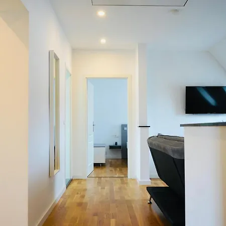 Apartmán Marktplatz Apartments- 7 Personen- 2 Kuechen- 2 Baeder- Waschmaschine- Parkplatz