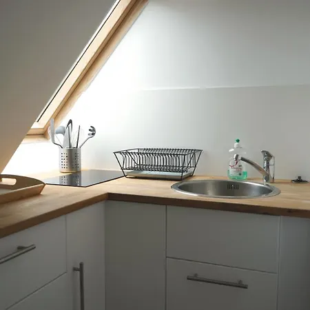 Appartement Marktplatz Apartments- 7 Personen- 2 Kuechen- 2 Baeder- Waschmaschine- Parkplatz *