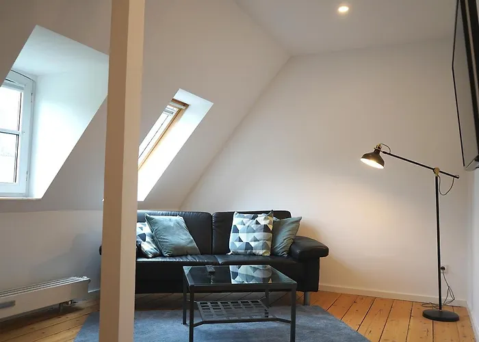Apartamento Marktplatz Apartments- 7 Personen- 2 Küchen- 2 Bäder- Waschmaschine- Parkplatz *