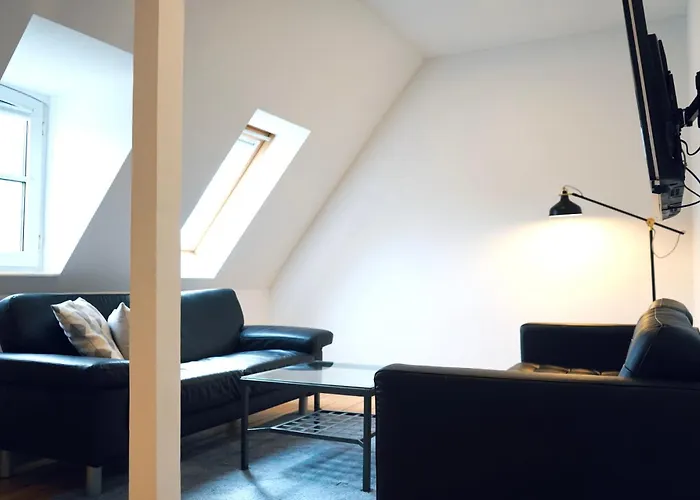 Apartman Marktplatz Apartments- 7 Personen- 2 Kuechen- 2 Baeder- Waschmaschine- Parkplatz *